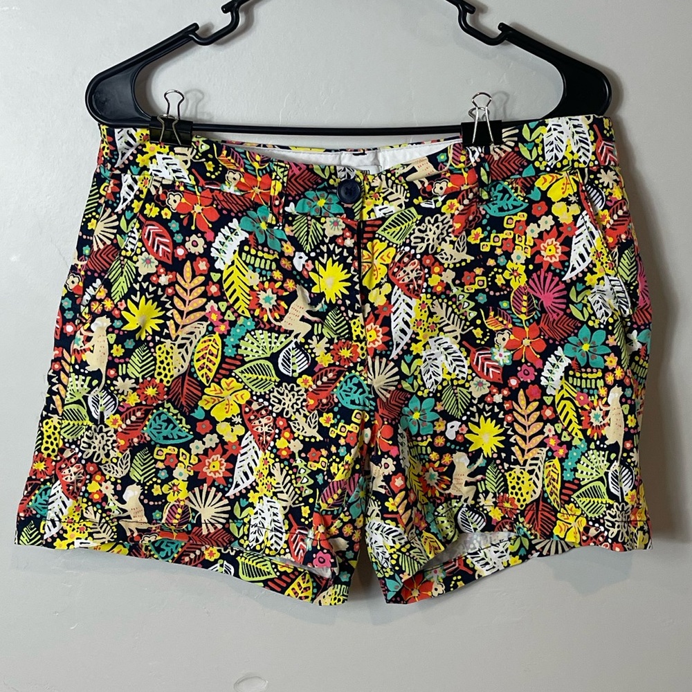 Crown and Ivy shorts colorful floral size 6 women’s